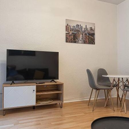 Appartement Blue Chili 23 - Modern, Zentral, Mit Balkon à Magdebourg Extérieur photo